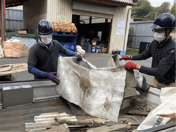 お客様によるお持ち込み